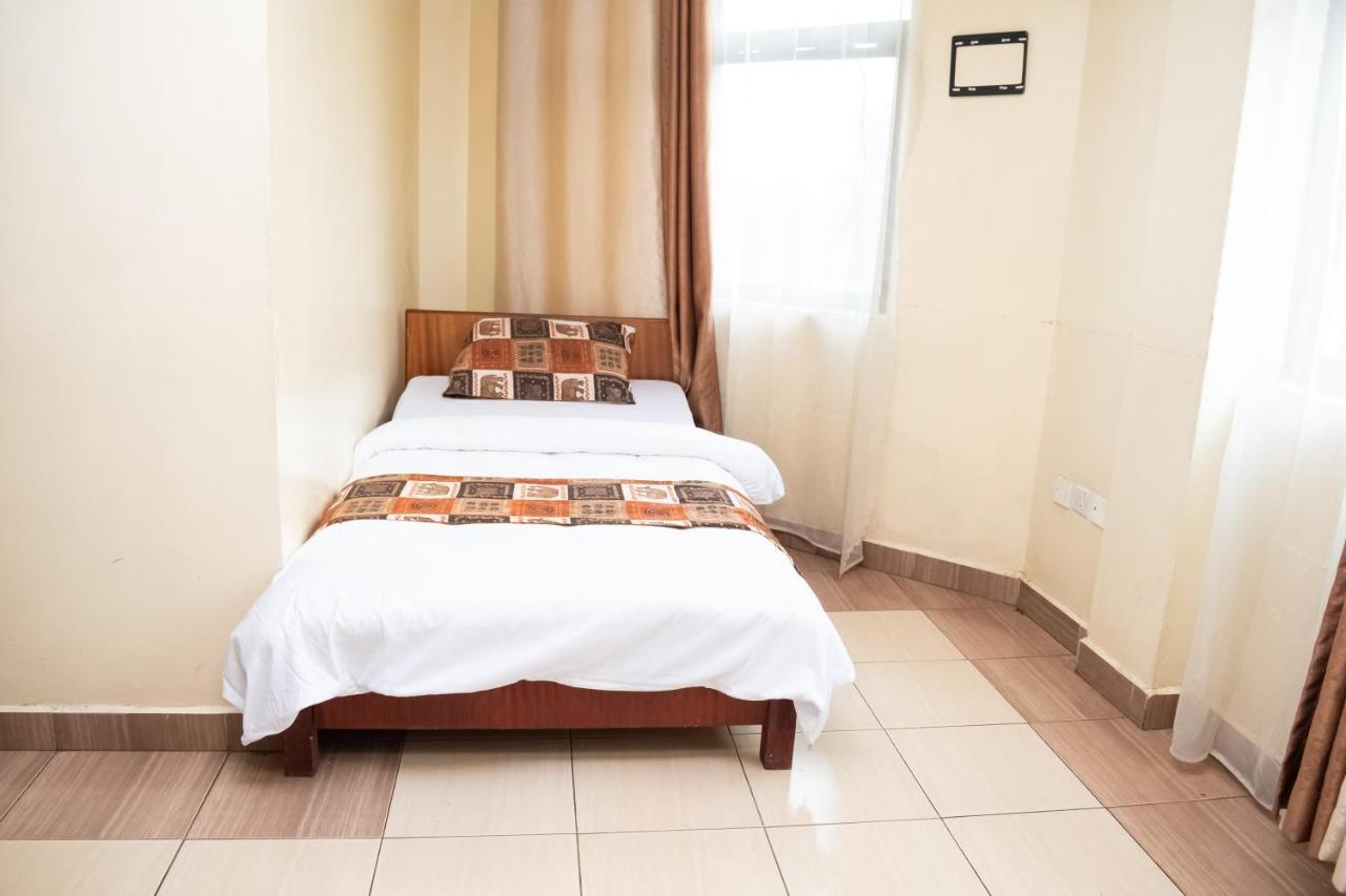 Ngara Riverside Lodge Nairobi Exterior photo
