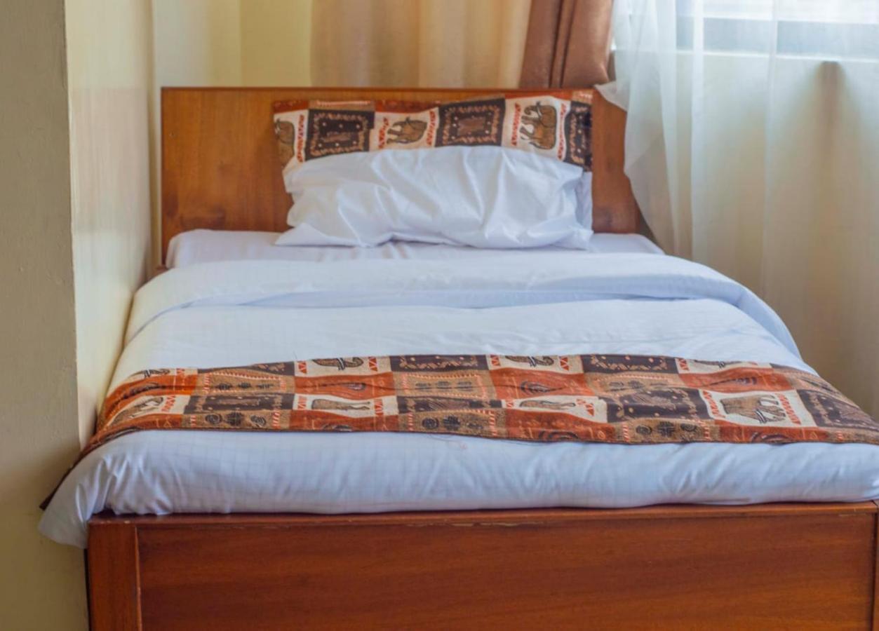Ngara Riverside Lodge Nairobi Exterior photo